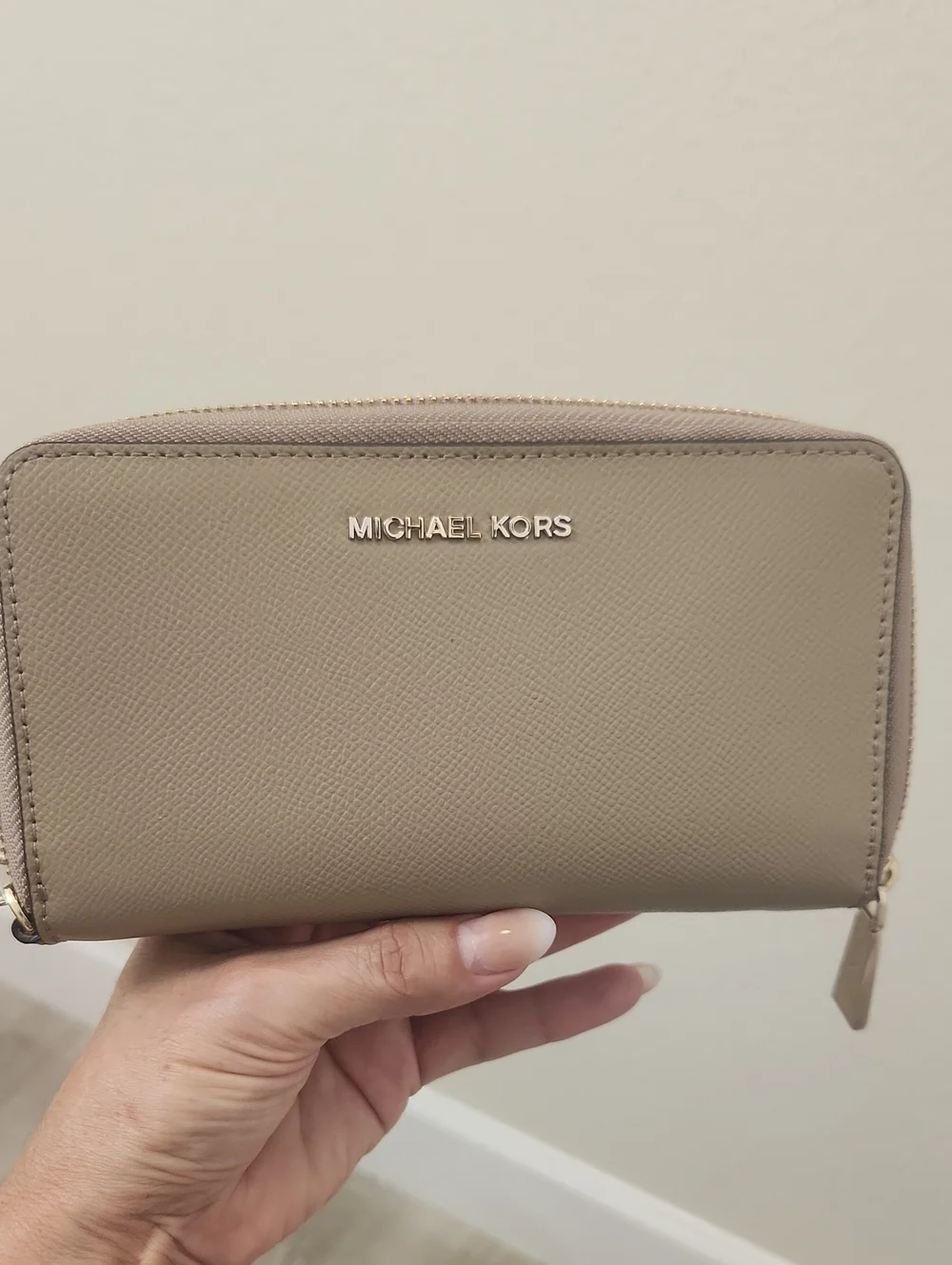 Michael Kors Beige Saffiano Zip Wallet with Gold Logo